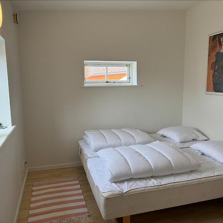 Id200 Ostergade 5C, 6800 Varde Apartment Bagian luar foto